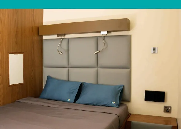 Sleep \'N Fly Sleep Lounge, C-Gates Terminal 3 - Transit Only