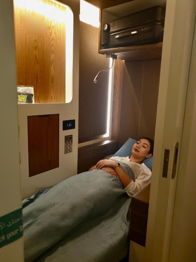 Sleep 'n Fly Sleep Lounge, C-gates Terminal 3 - Transit Only Капсульный отель *